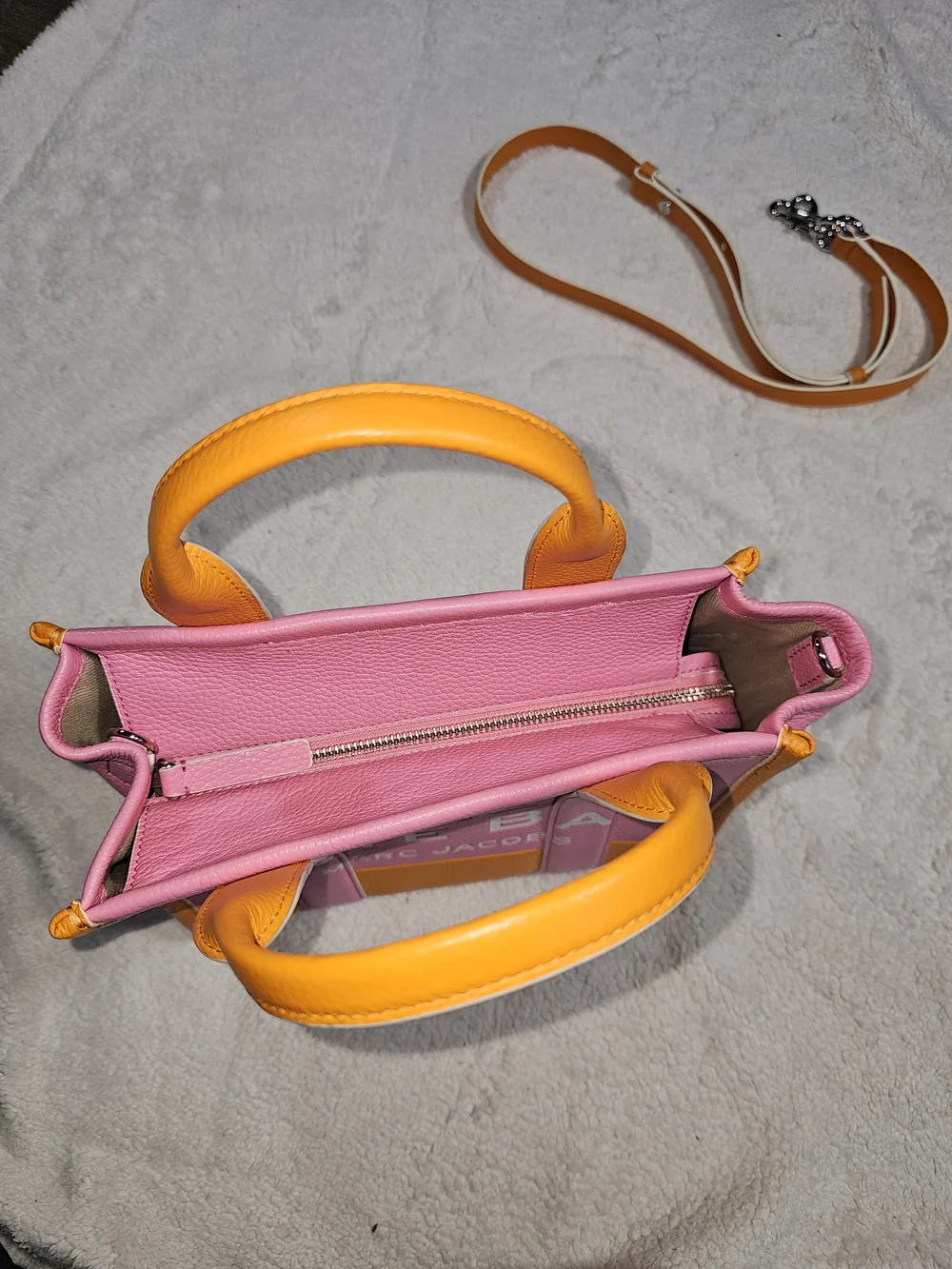 Marc Jacobs Pink & Orange The Tote Bag – Leather Shoulder Tote